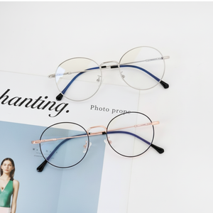 Lunettes de lecture anti-lumière bleue de qualité supérieure AR-9152 monture en corne dorée pour hommes et femmes - Product Image 1