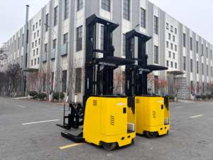 Montacargas Eléctrico de Doble Profundidad EVERLIFT CQD16, 1.6 Toneladas, Elevación de 6 Metros, Mástil de 3 Etapas, Apilador de Almacén de Alta Densidad - Product Image 6