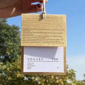 Étiquette volante personnalisée Vêtement en papier imprimé Étiquette avec logo de marque Étiquette balançoire à suspendre et étiquette de vêtement Étiquettes volantes imprimées pour vêtement