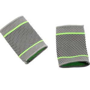 ที่รัดข้อมือแบบถัก AOFIT พร้อมผ้าระบายอากาศ สีเทา ขนาด S-M-L สำหรับแบดมินตัน บาสเกตบอล และการออกกำลังกายในยิม - Product Image 3