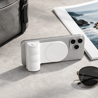 Supporto Magnetico per Telefono con Telecomando Staccabile e Stand per Vlogging e Fotografia