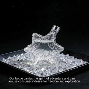 Bottiglia di Vetro dalla Forma Unica per Tequila 500ml, Antigoccia, Ricaricabile con Tappo in Sughero, Serigrafata, Vuota - Product Image 5