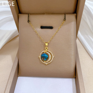 Collana con Ciondolo Luna e Cielo Blu in Acciaio al Titanio, Gioielli di Lusso per Ragazze, Vendita all'Ingrosso - Product Image 1
