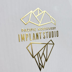 Offre Spéciale autocollants or argent avec logo personnalisé étiquettes de transfert UV 3D en vinyle de luxe imperméables pour l'emballage - Product Image 6