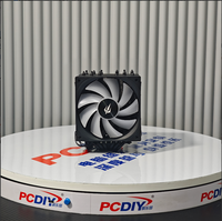 Le radiateur haute performance à double tour et six tubes est équipé d'un ventilateur à roulement hydraulique à température contrôlée.