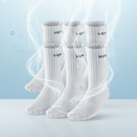 Chaussettes de sport pour hommes en gros avec logo personnalisé, blanches, en spandex/polyester/coton, respirantes, antidérapantes, pour l'hiver