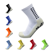 Chaussettes de football pour hommes en coton et élasthanne écologiques respirantes antidérapantes épaisses à pois 2026