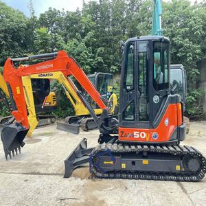 Mini-excavatrice Hitachi ZX50 de 5 tonnes, d'occasion, du Japon, sur chenilles, petite, 60, pour l'agriculture et la foresterie, moteur EPA, avec inspection vidéo et rapport - Product Image 3