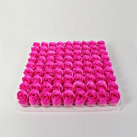 LUYI Fabriek Groothandel 81 Stuks/Doos Handgemaakte Kunstmatige Zeeprozen Bloemknoppen Cadeaubox Bloemige Geur Moederdag Bruidsdag