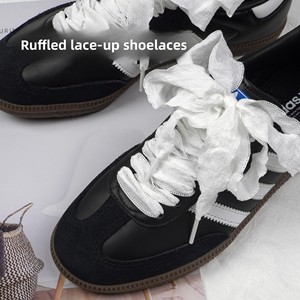 Lacets plats à volants en polyester de 25 mm de large, noirs et blancs, style bulle, compatibles avec les chaussures d'entraînement allemandes et les baskets décontractées - Product Image 3