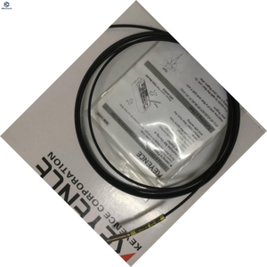 Capteur à fibre optique résistant aux produits chimiques FU-66Z à vue latérale avec câble de 2 m à découpe libre pour la détection en automatisation industrielle - Product Image 1