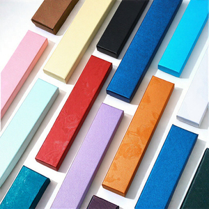 Boîtes rigides en carton recyclé avec logo personnalisé, emballage en carton et papier avec vernissage pour cadeaux et artisanat - Product Image 2