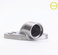 Raccord coudé en acier inoxydable OEM certifié ISO9001, fabriqué par procédé de soudure à la cire perdue au silicat de silice, usiné CNC, par une fonderie d'acier