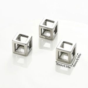 Collier avec pendentif cube creux 3D simple en acier inoxydable pour hommes et femmes, bijoux unisexes, collier géométrique, cadeau - Product Image 3