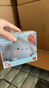 Nouveau jouet anti-stress en forme de nuage blanc mignon, simulation réaliste, rebond lent, jouet à presser - Product Image 5