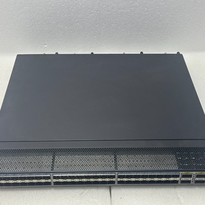 Commutateur CE6860-SAN avec module optique et ensemble RTU 02354FUY 48 * 25GE SFP28 8 * 100GE QSFP28 CE6860 Commutateurs d'entreprise - Product Image 1