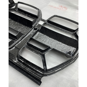 Griglia Frontale Stile CSL in Fibra di Carbonio per BMW G80 G81 M3 G82 G83 M4 2020-2026, Codici 51138087848 51138085968 - Product Image 4