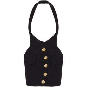 Ensemble élégant décontracté pour femme : chemise blanche et mini-jupe courte, taille naturelle, écologique, idéal pour l'automne - Product Image 2