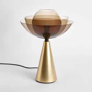 מודרני מחקר מיטת חדר השינה מנורת creative קישוט לוטוס זכוכית מנורת שולחן