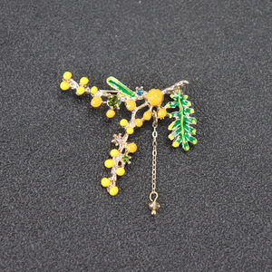Liquidação: Broche de Planta em Liga com Strass, Esmalte e Cristal, Banhado a Ouro 18K, para Casacos Femininos, Festas e Casamentos - Product Image 2