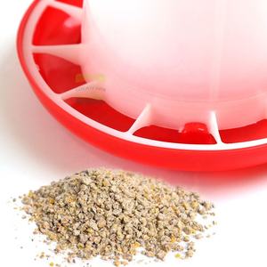 Nuevo Comedero Automático Portátil para Aves de Corral de 1.5 kg, Comederos de Plástico Fáciles de Usar para Pollos - Product Image 4