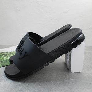 Chanclas Hellosprot para hombre con cojín <span class=keywords><strong>de</strong></span> aire para hombre, zapatos <span class=keywords><strong>de</strong></span> <span class=keywords><strong>playa</strong></span> personalizados para exteriores, Chanclas, sandalias, diseño <span class=keywords><strong>de</strong></span> logotipo, zapatillas <span class=keywords><strong>de</strong></span> interior - Product Image 1