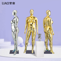 Vente directe usine – Mannequin femme grande taille en plastique, style sur pied, pour présentation de vêtements en magasin