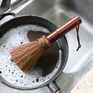 Cepillo de cocina redondo biodegradable de fibra de palma natural para ollas, sartenes y tazones - Product Image 1