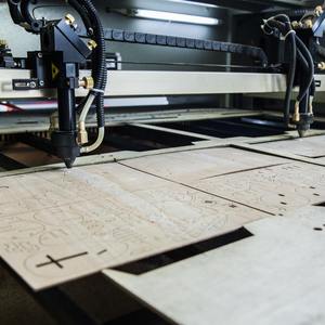 Robotime Rolife Contact <span class=keywords><strong>รับ</strong></span>ส่วนลด ชุดของเล่นประกอบเอง งานฝีมือไม้ TG504 <span class=keywords><strong>โมเดล</strong></span>รถโบราณ ของเล่นไม้เสริมพัฒนาการ ตัวต่อไม้ 3 มิติ - Product Image 6