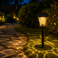 Nouvelles Lampes Solaires LED Extérieures Modernes pour Allées, 14 Lumens, Blanc Chaud 3500K avec Abat-jour en Verre Ondulé, Éclairage Paysager Classé IP65