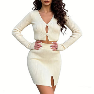 Ensemble 2 pièces tricoté pour femme, col en <span class=keywords><strong>V</strong></span>, avec découpes, comprenant un haut court à manches longues et une jupe fendue moulante, style <span class=keywords><strong>pull</strong></span> chaud - Product Image 2