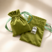 Pochette en velours brodé ton sur ton avec cordon de serrage, sac cadeau vert olive, ruban menthe, pour rangement cosmétiques et bijoux, vente en gros
