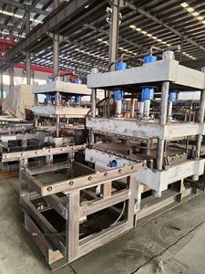 China Hot Verkoop Band Recycling Rubber Vloermat Tegel Maken <span class=keywords><strong>Machine</strong></span> - Product Image 3