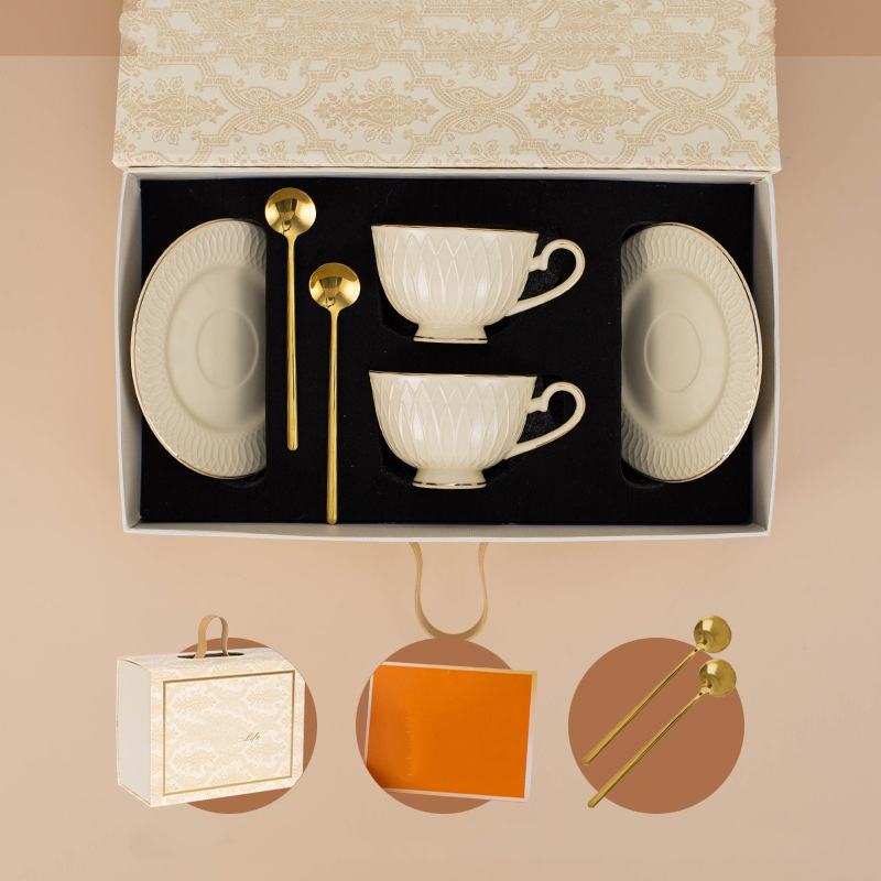 Double cup plate + spoon (gift box)