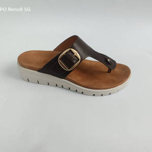 Sandales compensées confortables et légères pour femmes, à enfiler, avec bride élastique, chaussures de plage à <span class=keywords><strong>plateforme</strong></span>, respirantes, à semelle souple, bout ouvert, pour l'été - Product Image 2
