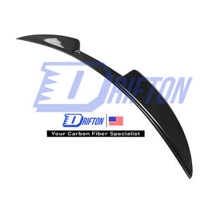 Aileron de coffre en fibre de carbone Drifton Inventory GTA Giulia Racing Edition, aileron arrière simple, finition polie pour Alfa Romeo - Product Image 1