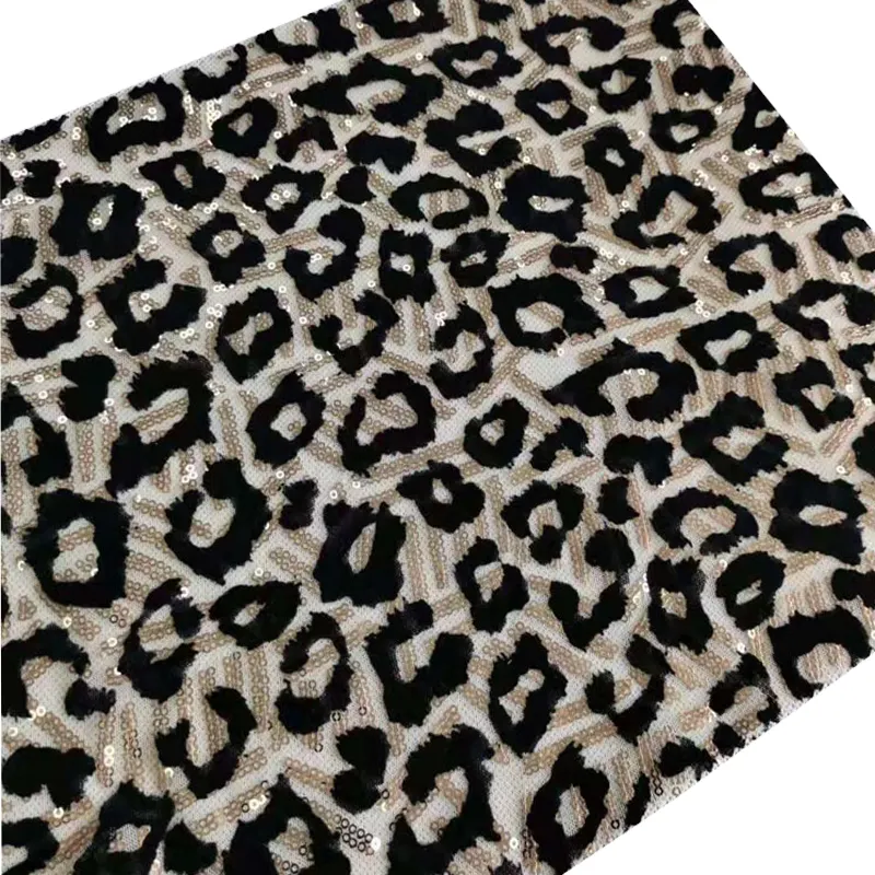 Akın nakış ile yeni moda leopar baskı tasarım örgü kumaş pullu giysi kumaşı