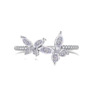 Anillo de Compromiso Dylam de Diseño Simple en Plata S925 con Diamantes de Circonia 5A en Forma de Mariposa para Uso Diario - Product Image 1