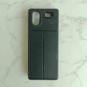 Usine en gros petit étui en TPU matériau souple couverture arrière adapté T528 nouvelle coque de téléphone - Product Image 2