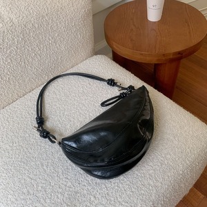 กระเป๋าสะพายข้างผู้หญิงสีแดงทรงเกี๊ยวสายสะพายข้างแบบมีซิปปิดชุดลำลองประจำวันฤดูร้อน 2024 F8891 - Product Image 3