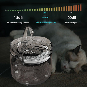 Nueva fuente de agua transparente <span class=keywords><strong>para</strong></span> mascotas, <span class=keywords><strong>bebedero</strong></span> automático con filtración circulante <span class=keywords><strong>para</strong></span> gatos y <span class=keywords><strong>perros</strong></span>, USB, silencioso, ligero, 550g, con enchufe. - Product Image 4