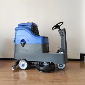 Zemin temizleme makinesi temizlik profesyonel ticari zemin yıkayıcı çift fırça üzerinde zemin temizleme makinesi binmek