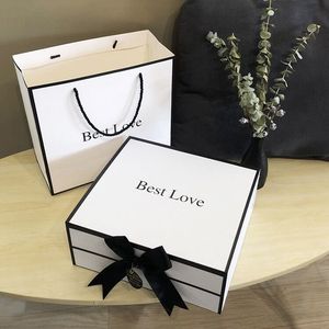 2022 Manufacturer Custom Printed Color Cardboard Mailer Shipping Postal Box Paper Packaging Corrugated Shipping Box For Garment