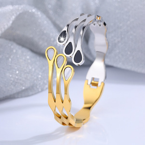 Bán Buôn Không Làm xỉn Thời Trang Mạ Vàng Đồ Trang Sức Thép Không Gỉ Vòng Đeo Tay <span class=keywords><strong>Bangles</strong></span> Cho Phụ Nữ Mới Mô Hình <span class=keywords><strong>2025</strong></span> Các Nhà Sản Xuất Trung Quốc - Product Image 4