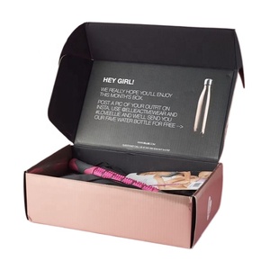 Boîte <span class=keywords><strong>d</strong></span>'expédition en carton ondulé de luxe avec logo en <span class=keywords><strong>or</strong></span> personnalisé à impression personnalisée double face pour emballage <span class=keywords><strong>d</strong></span>'ensemble de bijoux de boucles <span class=keywords><strong>d</strong></span>'oreilles en papier <span class=keywords><strong>d</strong></span>'expédition - Product Image 2
