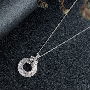 Collar con colgante en forma de T para mujer, diseño geométrico, collar para uso diario - Product Image 3