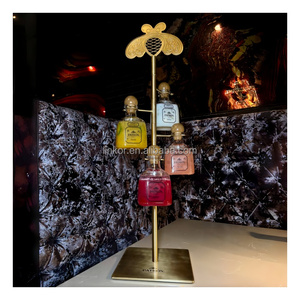 Support de bouteille éclairé pour <span class=keywords><strong>Tequila</strong></span> <span class=keywords><strong>Patron</strong></span> 375 ml, en acier inoxydable doré, design détachable, style américain, tour de bar pour servir les boissons - Product Image 4