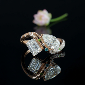 Anillo de Compromiso Toi Et Moi Vintage con Diamante Cultivado en Laboratorio con Corte Esmeralda en Forma de Pera, Certificado por IGI, Anillo de Dos Piedras Cruzadas Personalizado para Novia, Joyería Fina para Mujer - Product Image 2