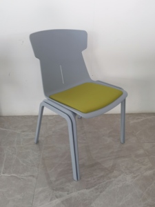 เก้าอี้รับประทานอาหารพลาสติก PP เก้าอี้คาเฟ่วางซ้อนกันได้ - Product Image 4