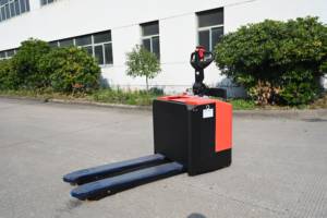 Everlift ELEP-20D-460 Elektrikli Forklift 2 Ton Lityum-İyon Akülü Fork Uzunluğu 1220mm Poliüretan Lastikler İç Mekan Kullanımı - Product Image 5